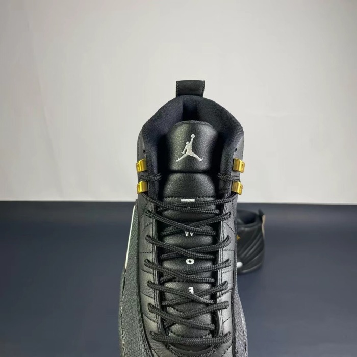 Free shipping maikesneakers Air Jordan 12