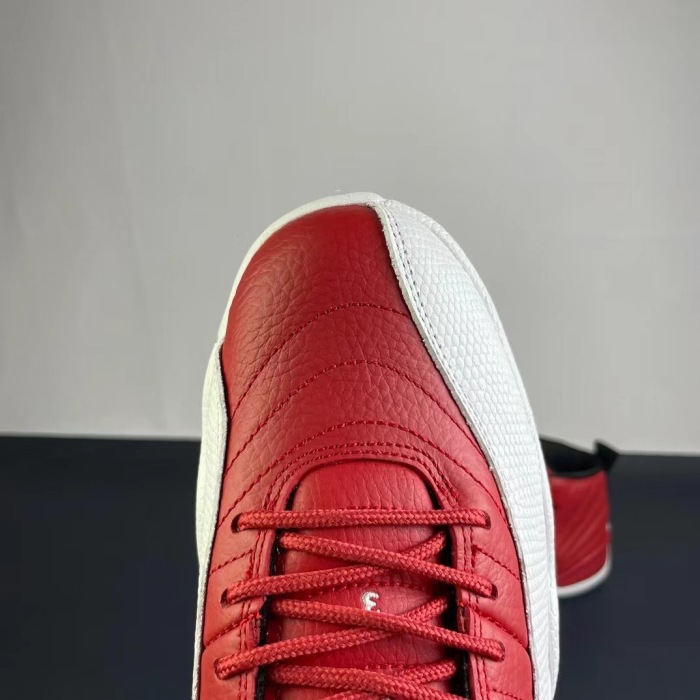 Free shipping maikesneakers Air Jordan 12