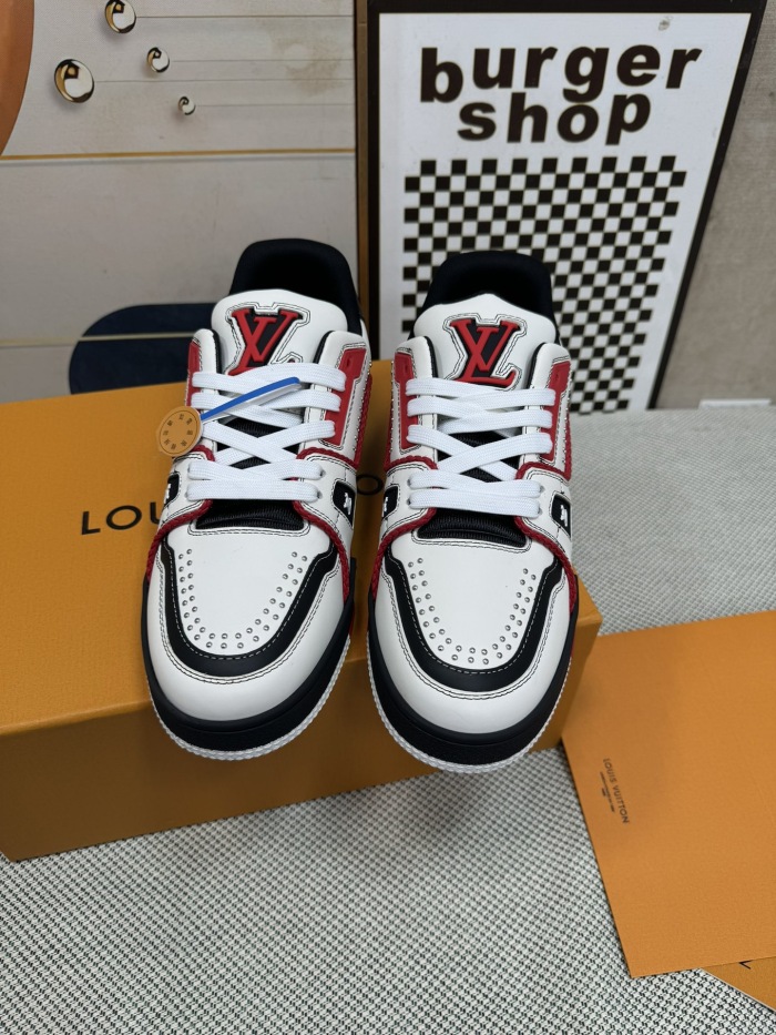 Men  Women  L*ouis V*uitton   Top Sneaker L*V Trainer