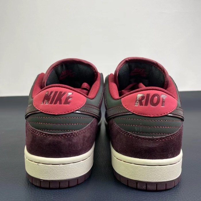 Men   Top quality Nike SB Dunk Low   (maikesneakers)
