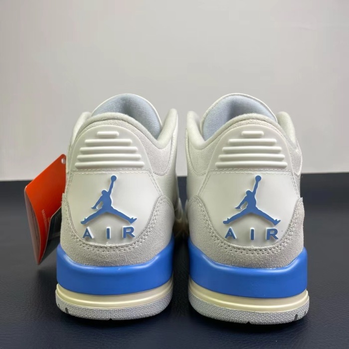 NIKE Air Jordan 3    (maikesneakers)