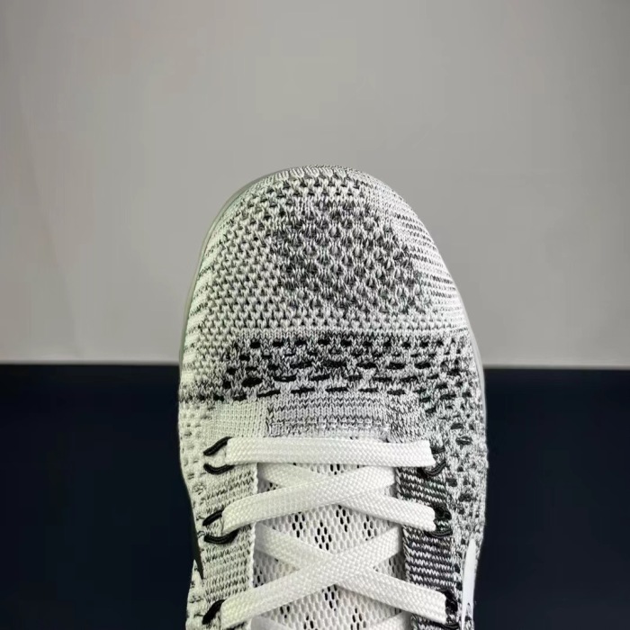 Nike zoom  kobe9 (maikesneakers )
