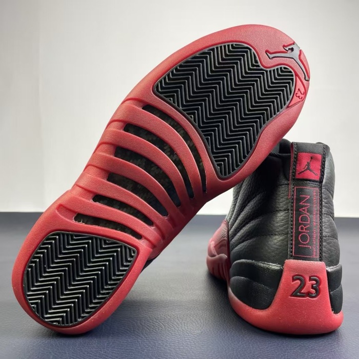 Free shipping maikesneakers Air Jordan 12