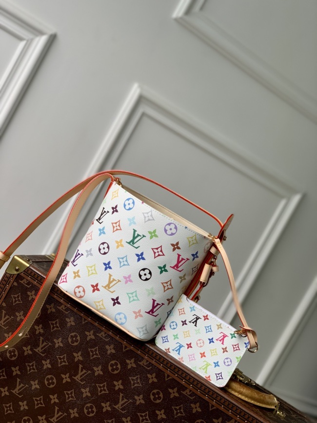 L*ouis V*uitton  Top Bag (maikesneakers)