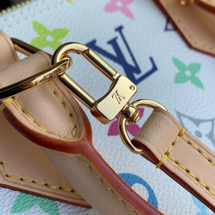 L*ouis V*uitton  Top Bag (maikesneakers)