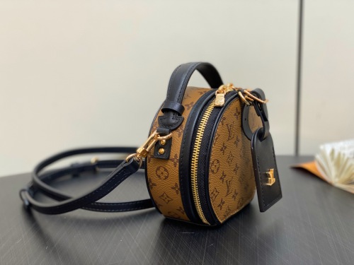 L*ouis V*uitton  Top Bag (maikesneakers)