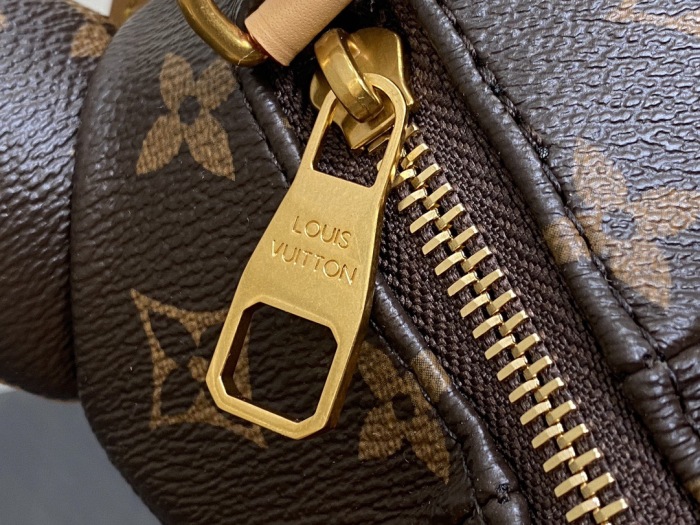 L*ouis V*uitton  Top Bag (maikesneakers)