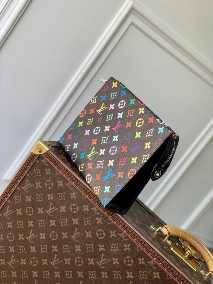 L*ouis V*uitton  Top Bag (maikesneakers)
