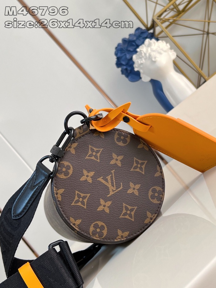 L*ouis V*uitton  Top Bag (maikesneakers)