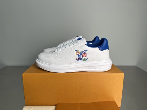 Men  Women  L*ouis V*uitton   Top Sneaker L*V Trainer