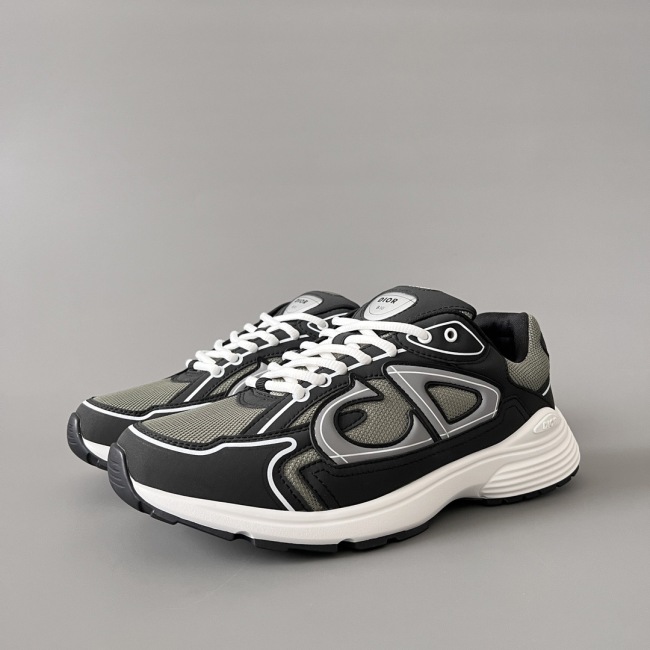 Men   Women  D*ior Top Sneaker