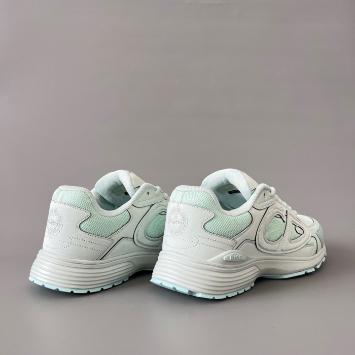 Men   Women  D*ior Top Sneaker