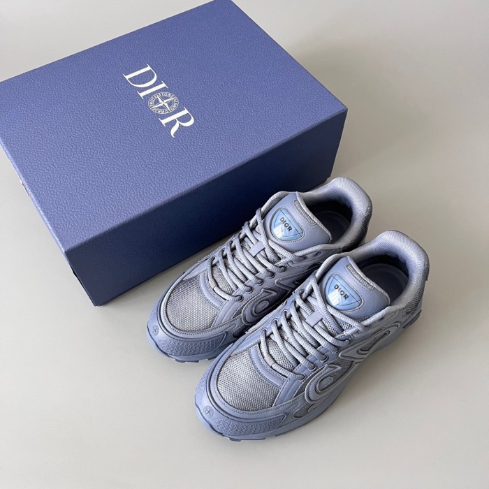 Men   Women  D*ior Top Sneaker