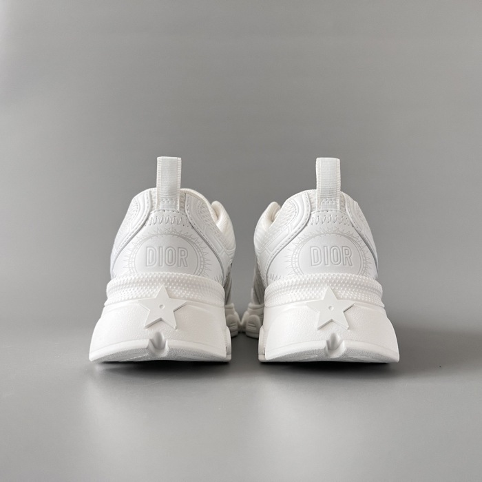 Men   Women  D*ior Top Sneaker