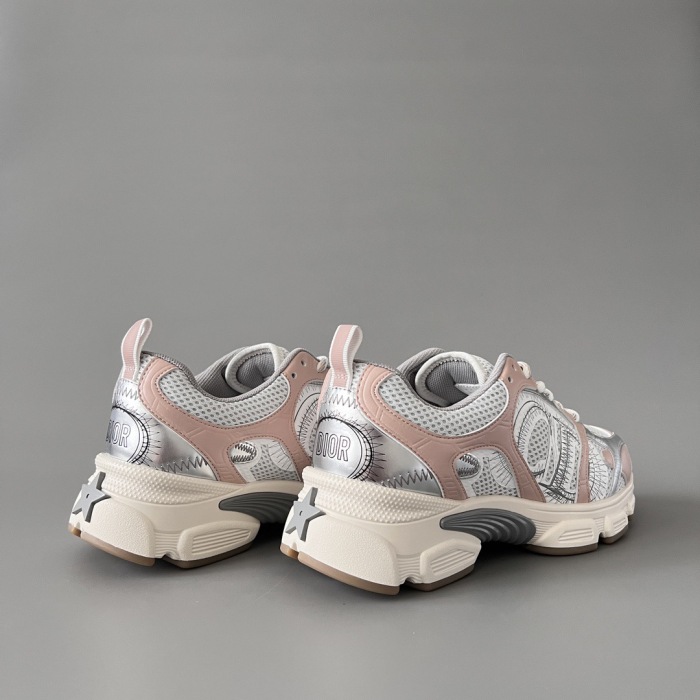 Men   Women  D*ior Top Sneaker