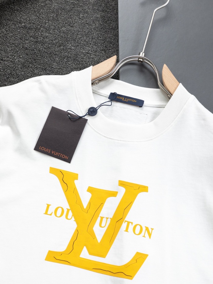 Men T-shirt  Top Quality maikesneakers