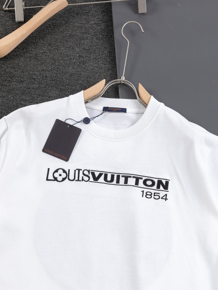 Men T-shirt  Top Quality maikesneakers