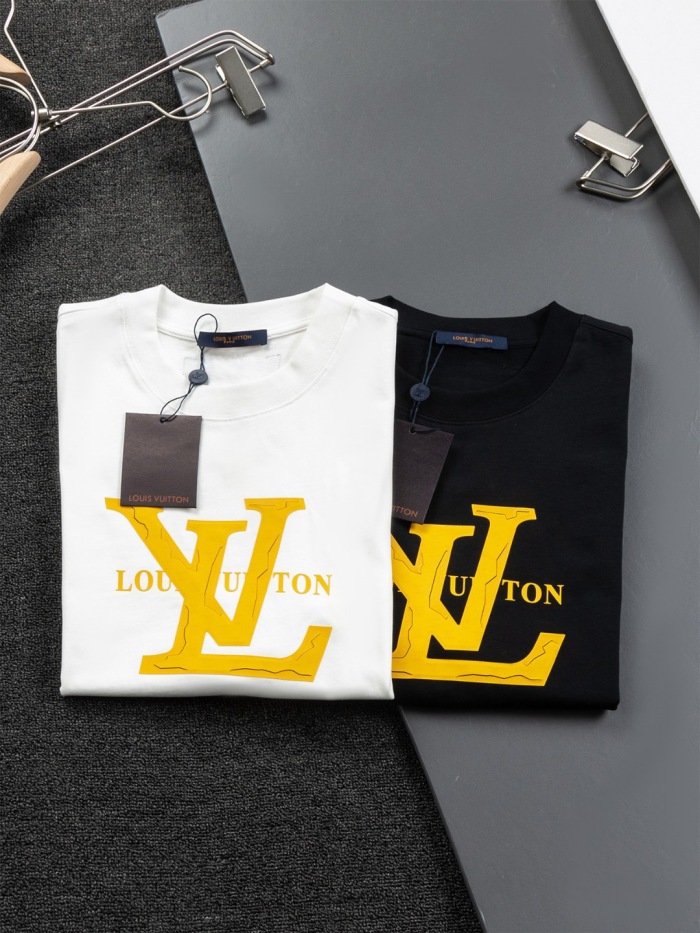 Men T-shirt  Top Quality maikesneakers