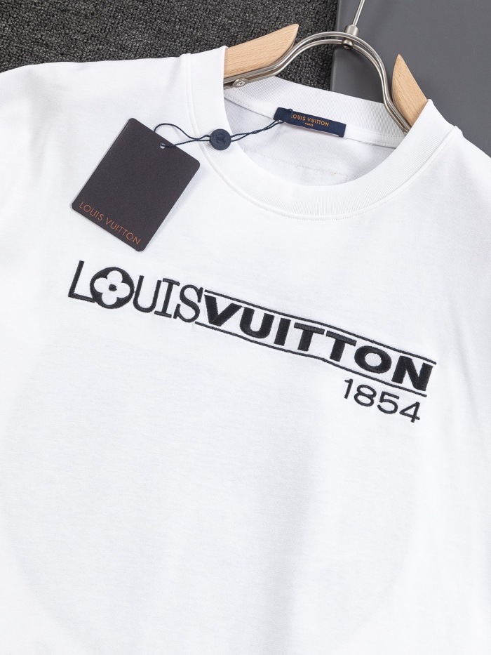 Men T-shirt  Top Quality maikesneakers