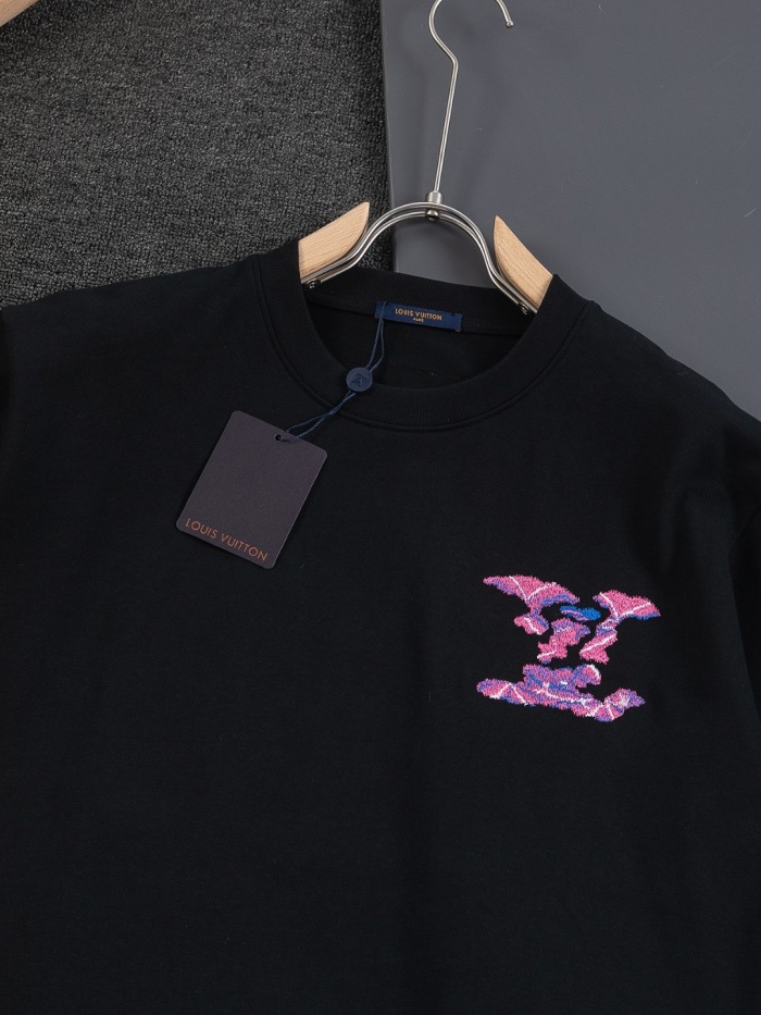 Men T-shirt  Top Quality maikesneakers