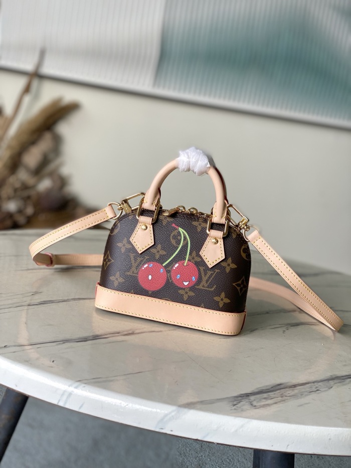 L*ouis V*uitton  Top Bag (maikesneakers)