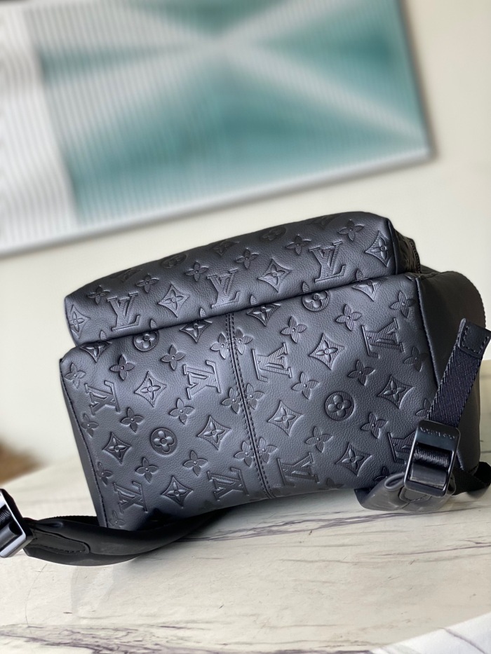 L*ouis V*uitton  Top Bag (maikesneakers)