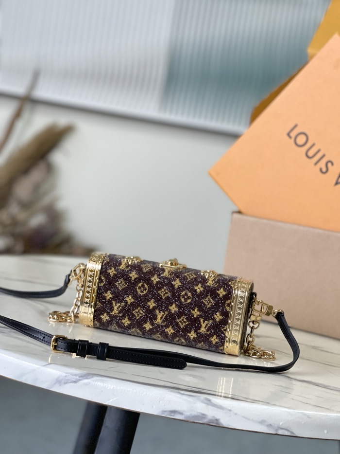 L*ouis V*uitton  Top Bag (maikesneakers)
