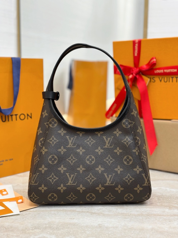 L*ouis V*uitton  Top Bag (maikesneakers)