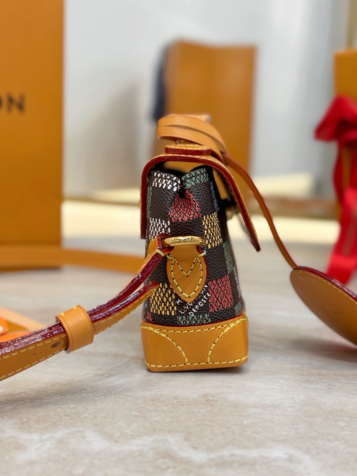 L*ouis V*uitton  Top Bag (maikesneakers)