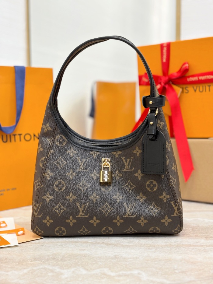L*ouis V*uitton  Top Bag (maikesneakers)