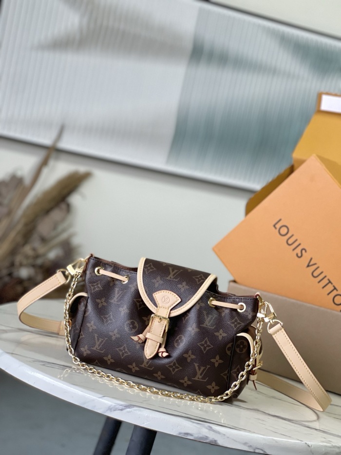 L*ouis V*uitton  Top Bag (maikesneakers)