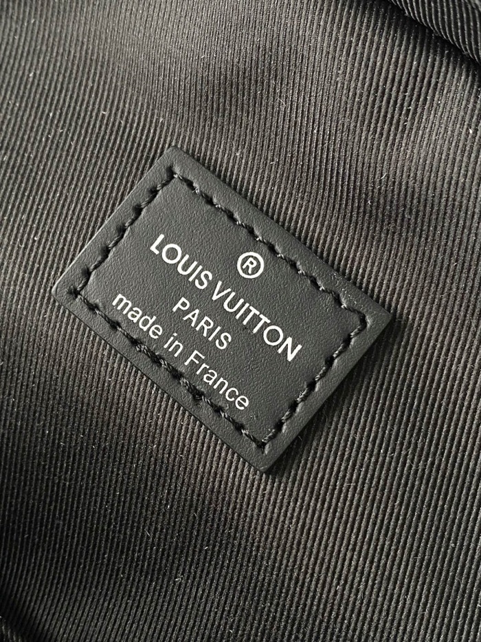 L*ouis V*uitton  Top Bag (maikesneakers)