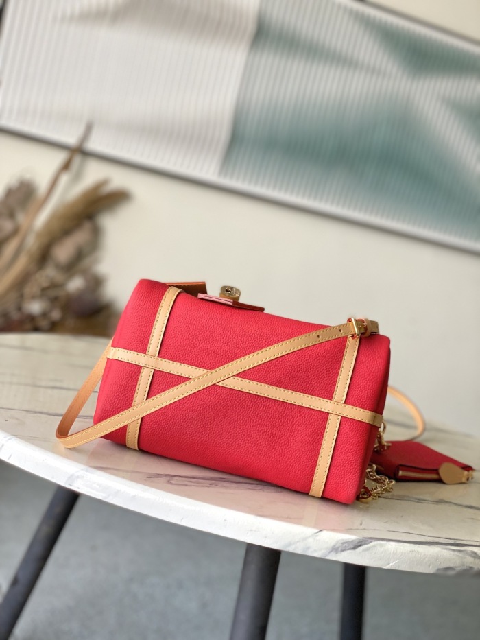 L*ouis V*uitton  Top Bag (maikesneakers)