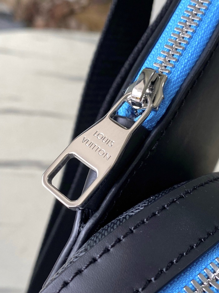 L*ouis V*uitton  Top Bag (maikesneakers)