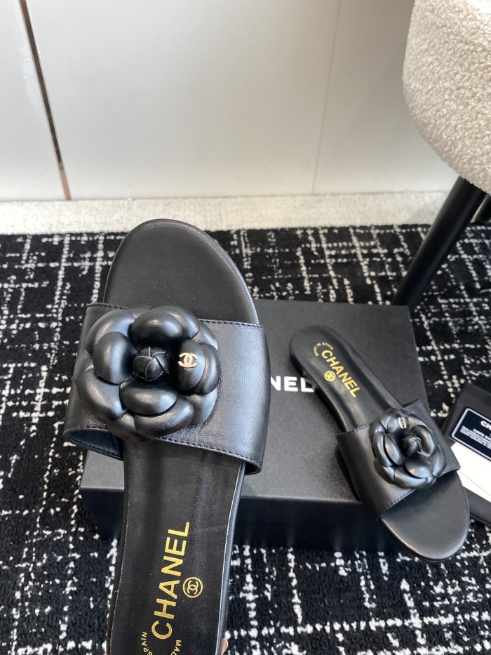 Women Top Quality C*hanel shoes