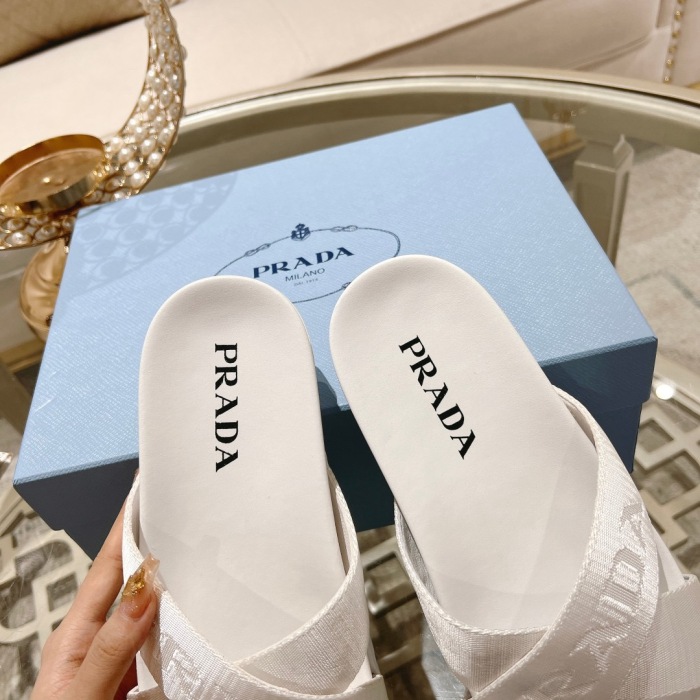 Women Men Top Quality P*rada shoes