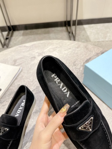 Women Men Top Quality P*rada shoes