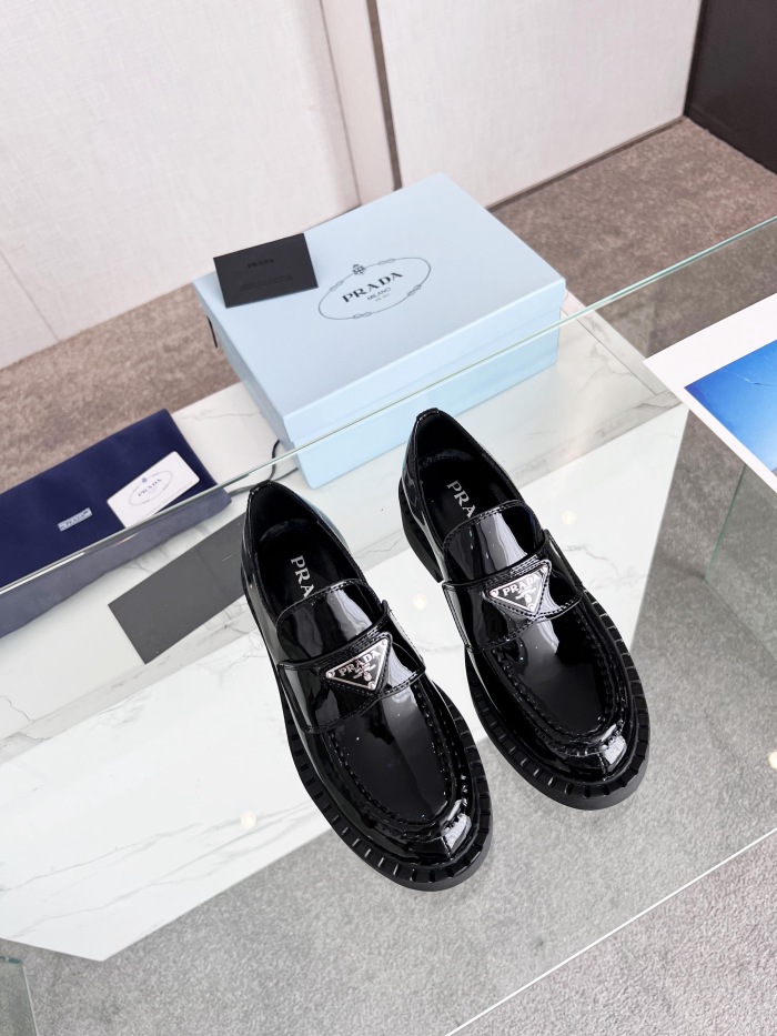Women Men Top Quality P*rada shoes