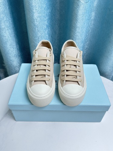 Women Men Top Quality P*rada shoes