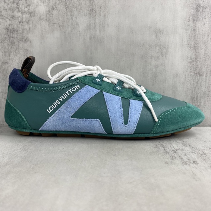 Men  Women  L*ouis V*uitton   Top Sneaker L*V Trainer