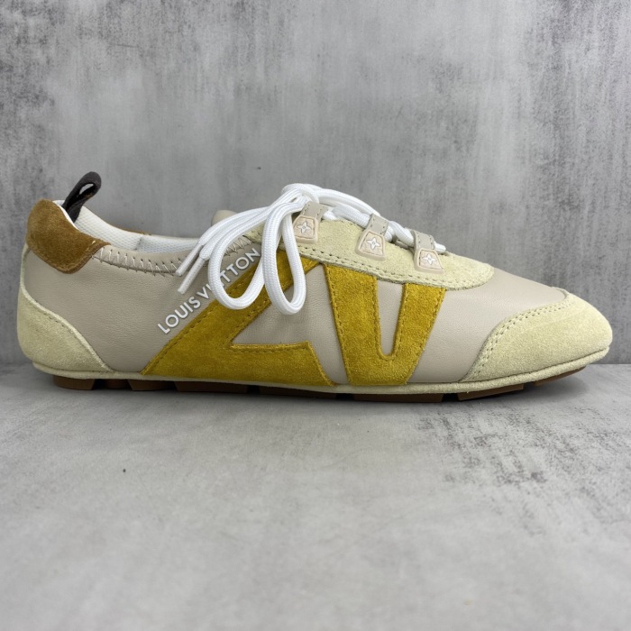 Men  Women  L*ouis V*uitton   Top Sneaker L*V Trainer