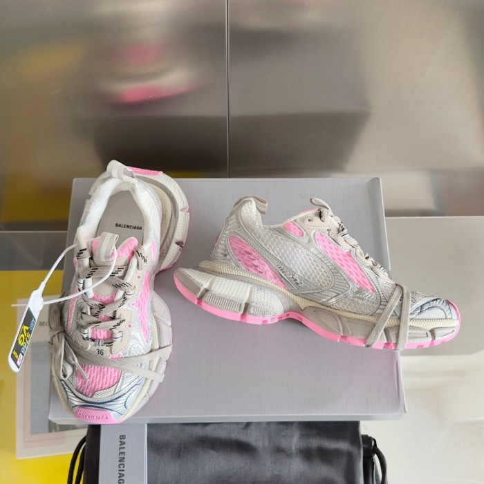 WOMEN SIZE 35-39 Men SIZE 39-45 B*alenciaga Sneaker  Top quality 1:1