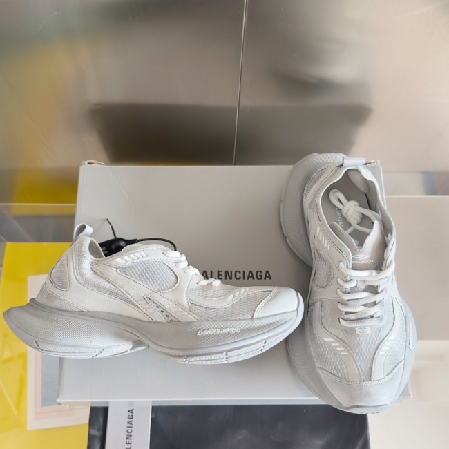 WOMEN SIZE 35-39 Men SIZE 39-45 B*alenciaga Sneaker  Top quality 1:1
