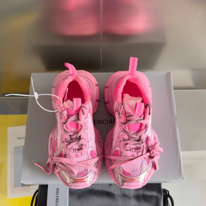 WOMEN SIZE 35-39 Men SIZE 39-45 B*alenciaga Sneaker  Top quality 1:1