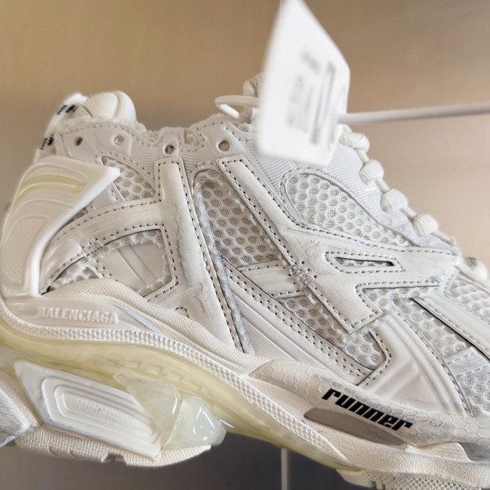 WOMEN SIZE 35-39 Men SIZE 39-45 B*alenciaga Sneaker  Top quality 1:1