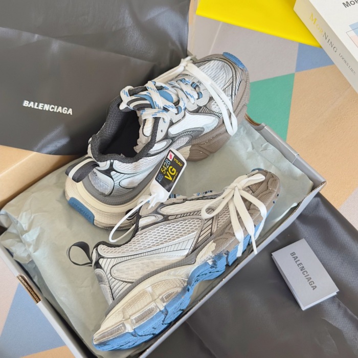 WOMEN SIZE 35-39 Men SIZE 39-45 B*alenciaga Sneaker  Top quality 1:1