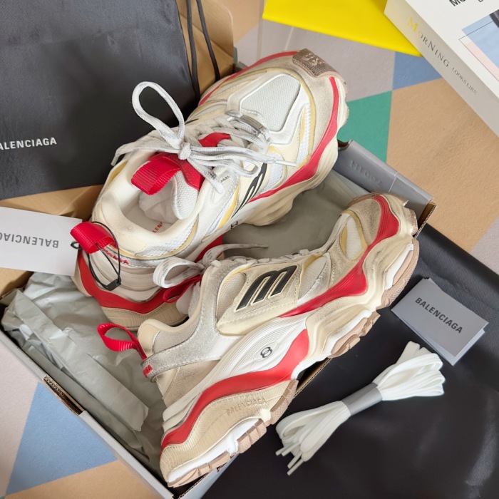 WOMEN SIZE 35-39 Men SIZE 39-45 B*alenciaga Sneaker  Top quality 1:1