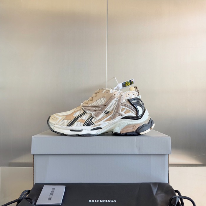 WOMEN SIZE 35-39 Men SIZE 39-45 B*alenciaga Sneaker  Top quality 1:1
