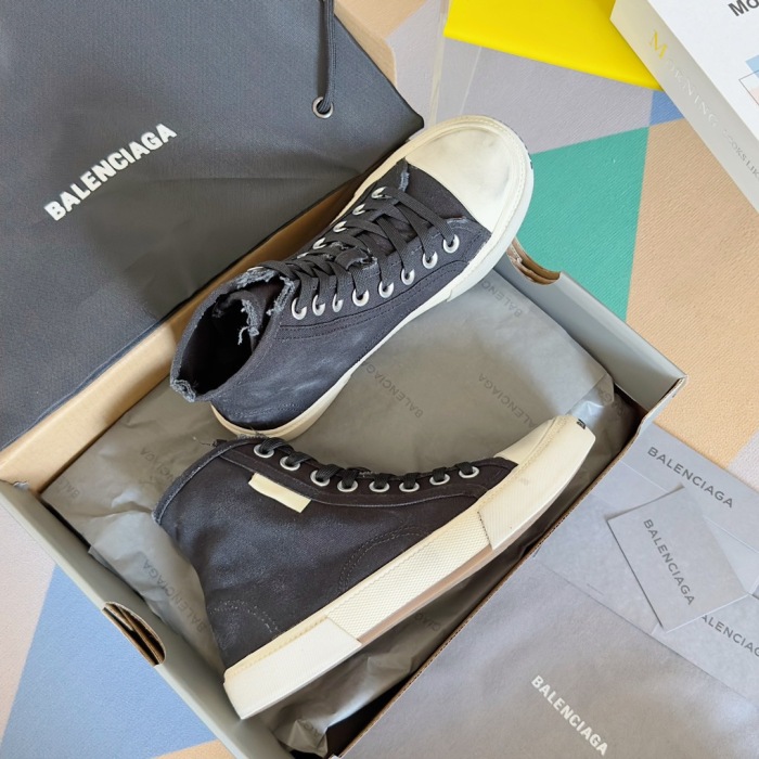WOMEN SIZE 35-39 Men SIZE 39-45 B*alenciaga Sneaker  Top quality 1:1
