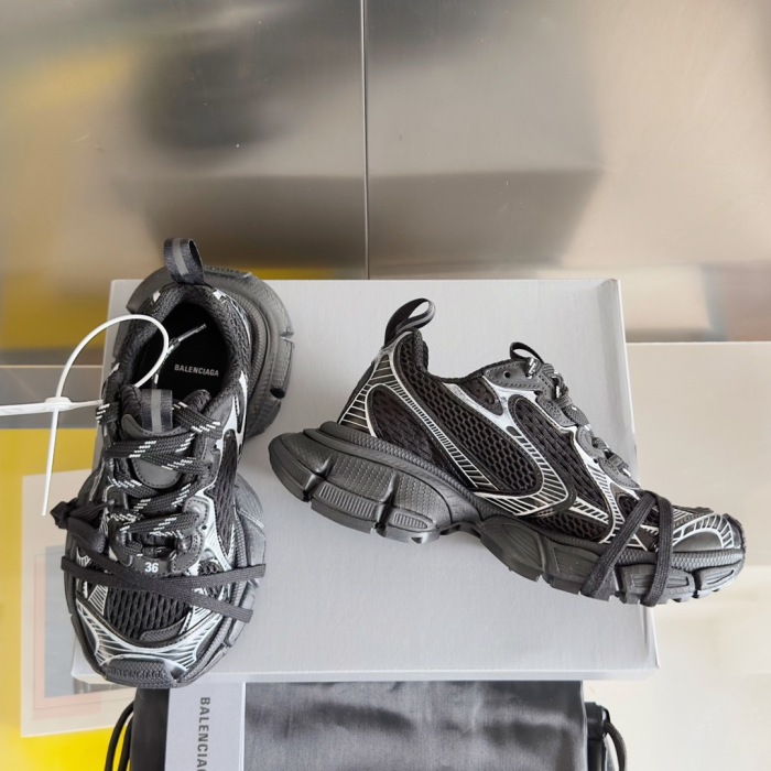 WOMEN SIZE 35-39 Men SIZE 39-45 B*alenciaga Sneaker  Top quality 1:1